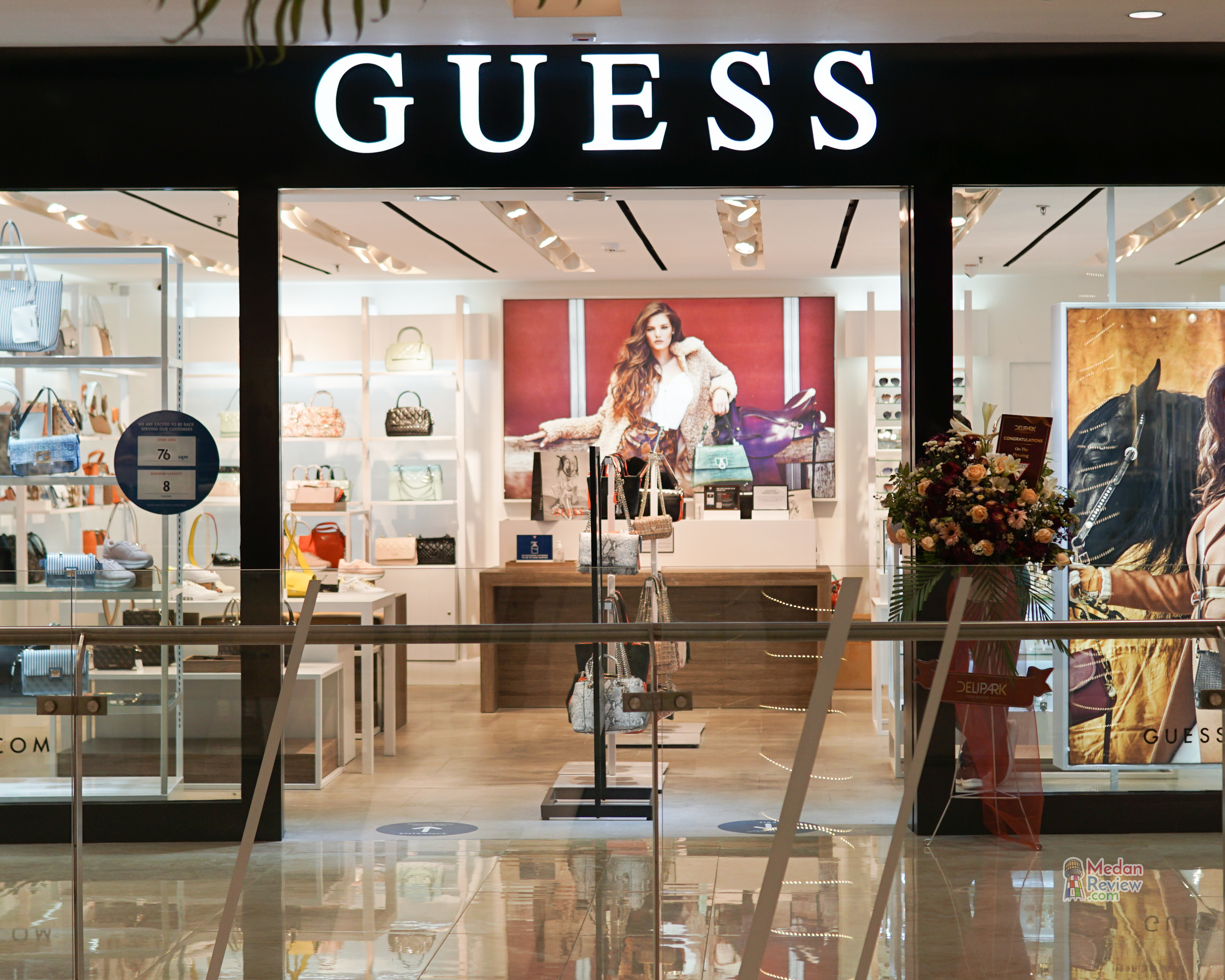 GUESS Accessories Delipark Mall