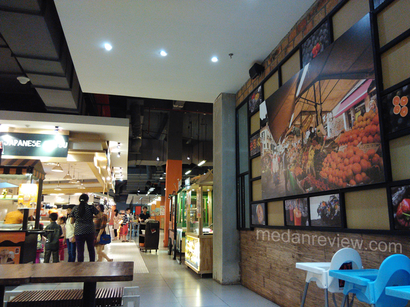 Eat and Eat Food Court at Centre Point Mall Medan